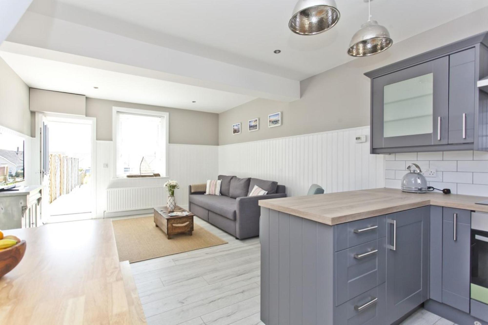 Bournecoast - Coastguard Cottage - Sea View - Garden - Hot Tub - Hb6098 ボーンマス エクステリア 写真