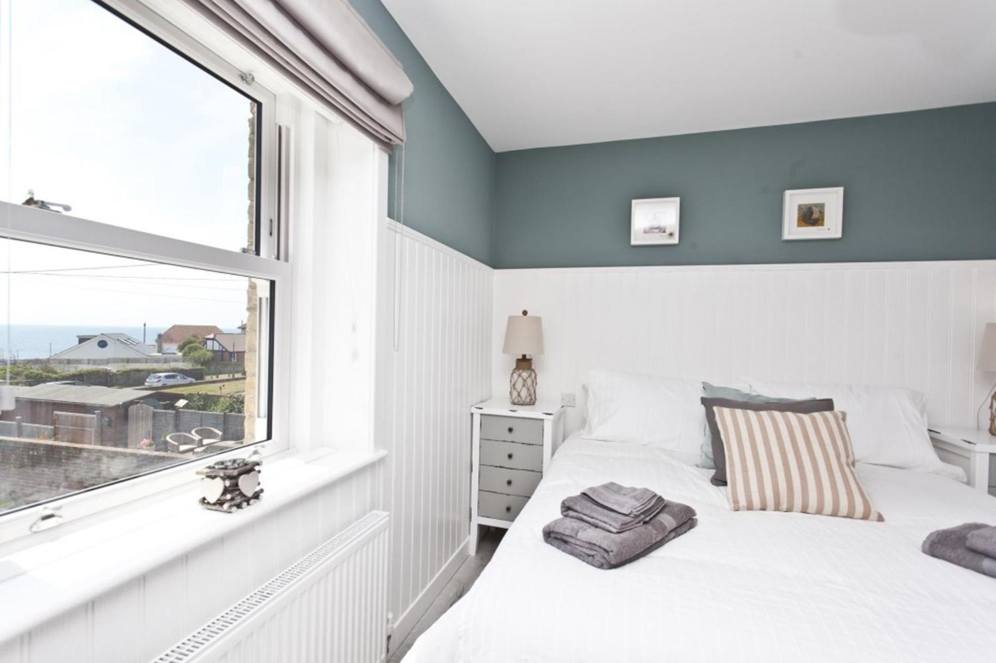 Bournecoast - Coastguard Cottage - Sea View - Garden - Hot Tub - Hb6098 ボーンマス エクステリア 写真